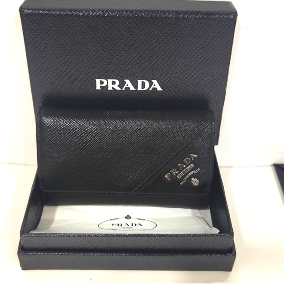 NEW! PRADA Authentic Saffiano Leather Black 6-Hook Key Case 2PG222 with Box - Picture 5 of 16